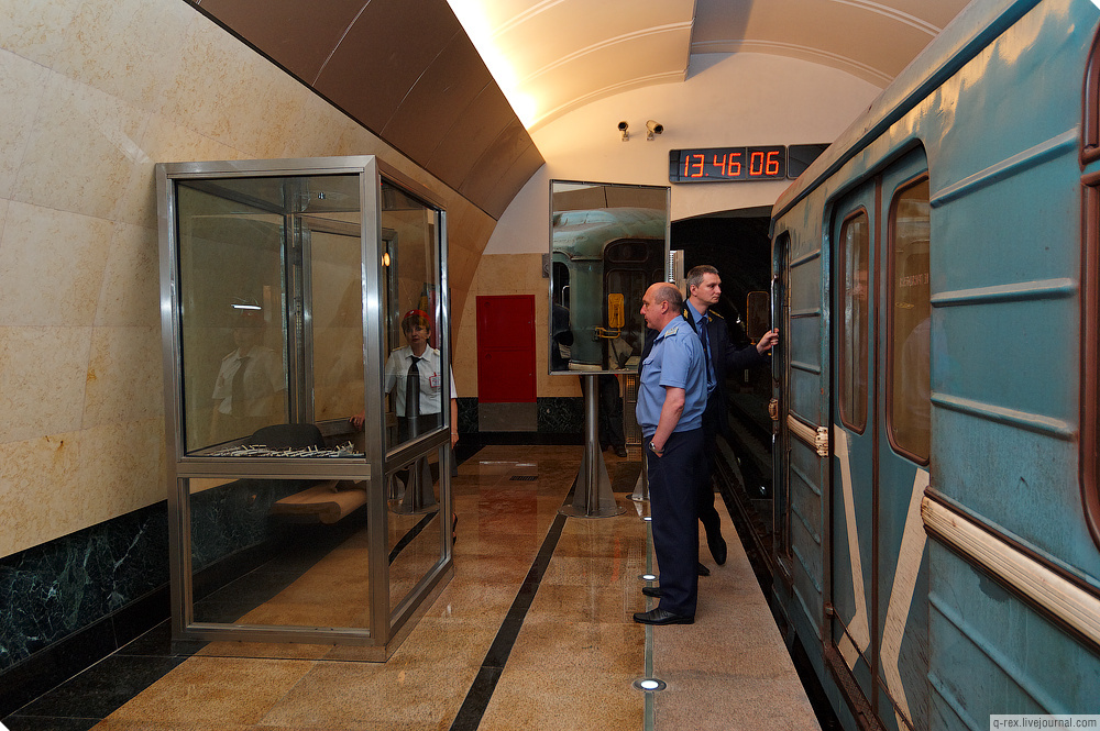 «Достоевская», «Марьина роща» и 81-760